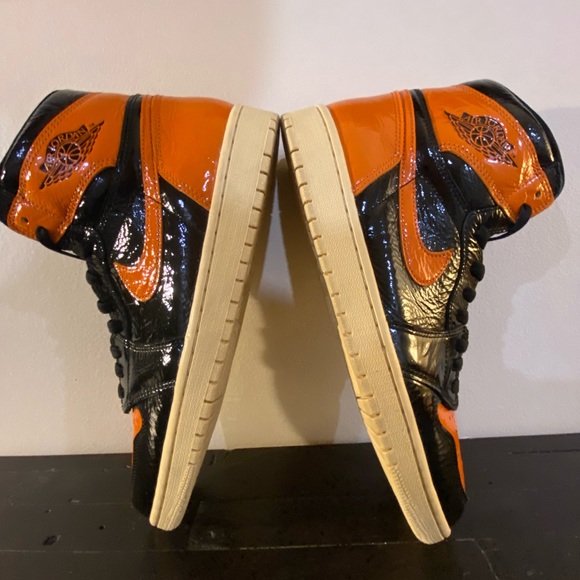 [SOLD] Air Jordan 1 “Shattered Backboard 3.0” - Picture 6 of 10